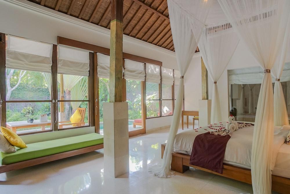 Alam Bidadari Seminyak Villa Екстериор снимка